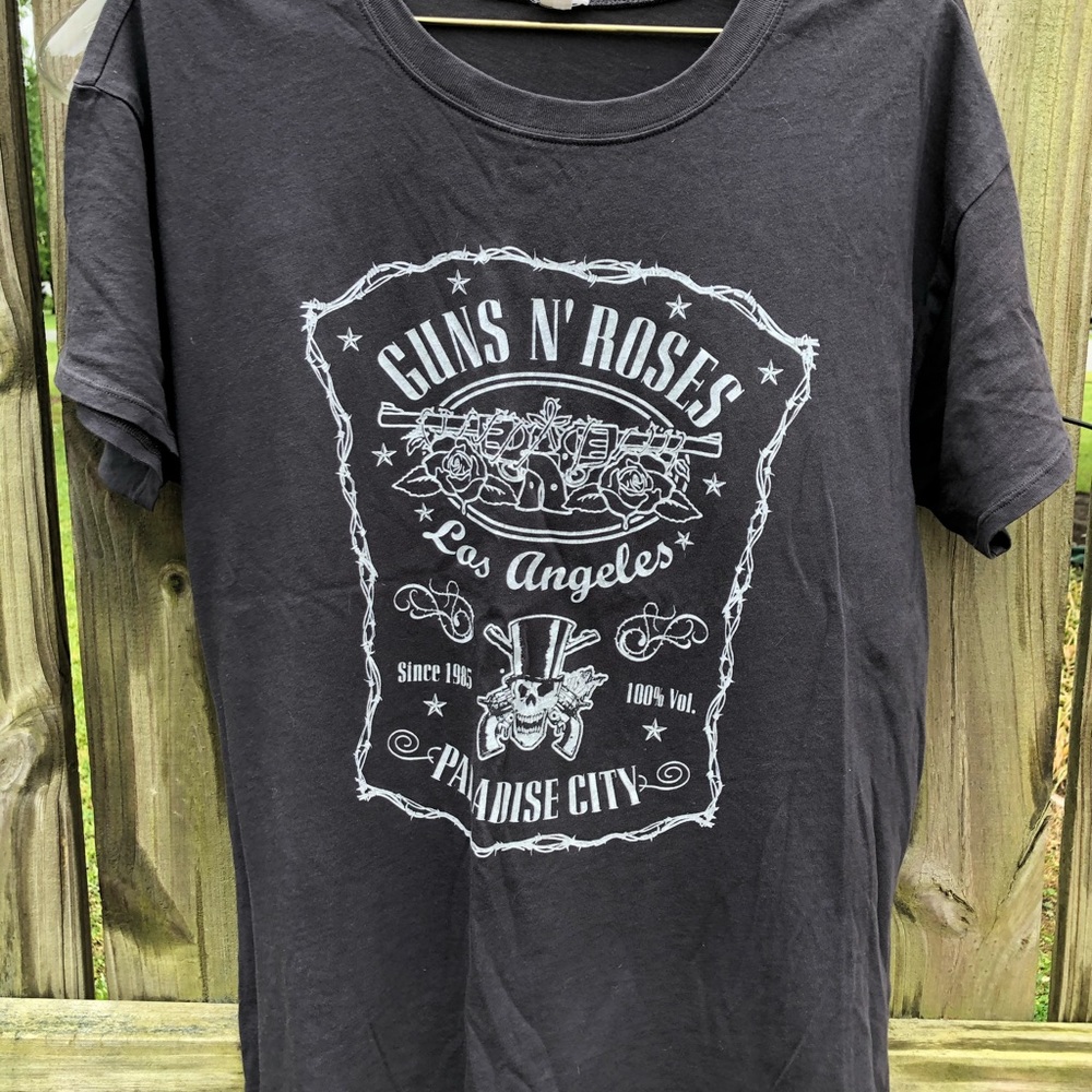 Guns and roses tshirt